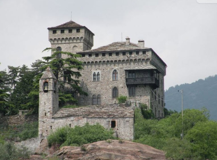 Castello di Montestrutto, Italy